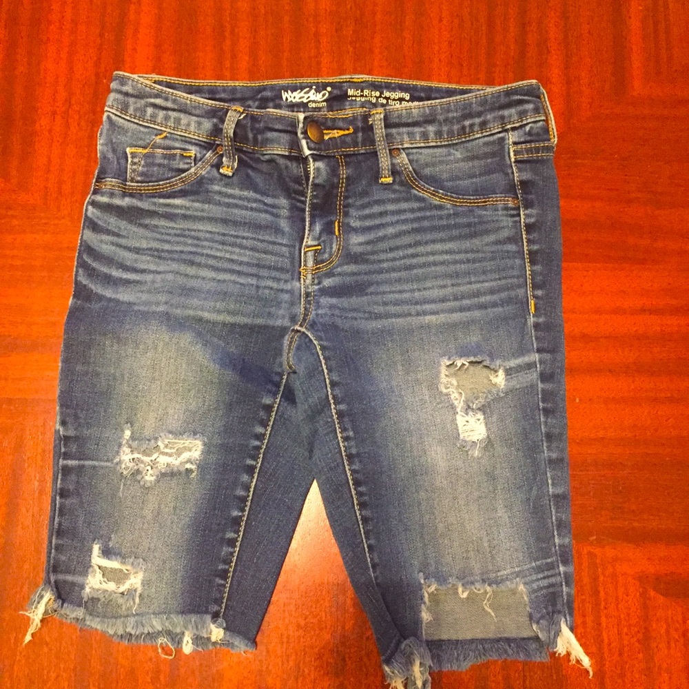 Mossimo women’s jegging mid rise shorts size 0/25r